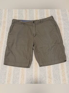 J. Crew Men's Olive-Taupe Flat Front Shorts
